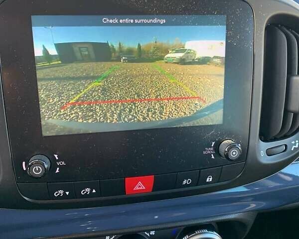 Синий Фиат 500L, объемом двигателя 1.4 л и пробегом 180 тыс. км за 10700 $, фото 10 на Automoto.ua