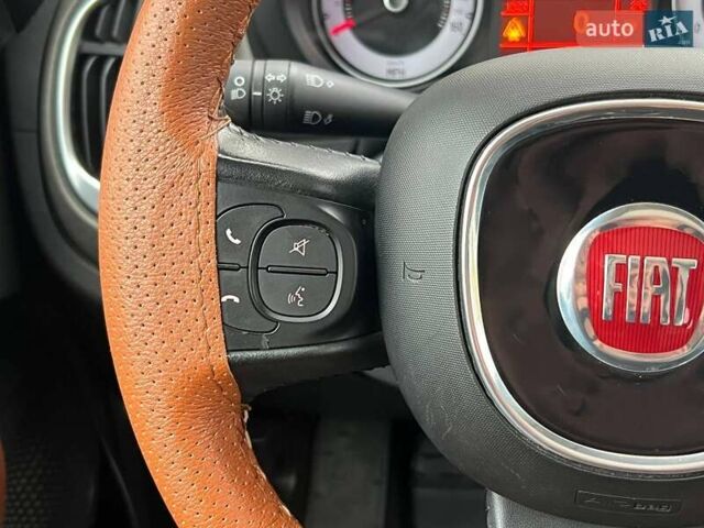 Зеленый Фиат 500L, объемом двигателя 1.37 л и пробегом 91 тыс. км за 10490 $, фото 20 на Automoto.ua