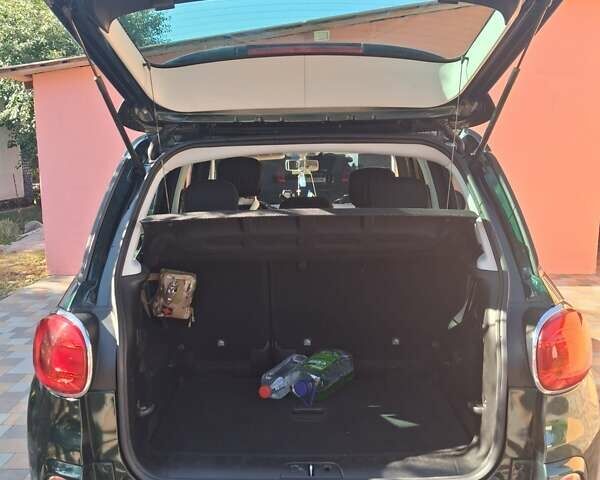 Зеленый Фиат 500L, объемом двигателя 1.4 л и пробегом 191 тыс. км за 7600 $, фото 4 на Automoto.ua