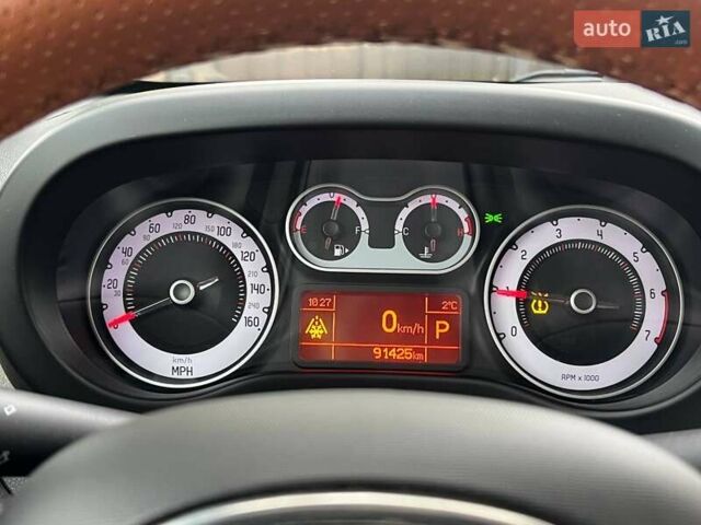 Зеленый Фиат 500L, объемом двигателя 1.37 л и пробегом 91 тыс. км за 10490 $, фото 15 на Automoto.ua