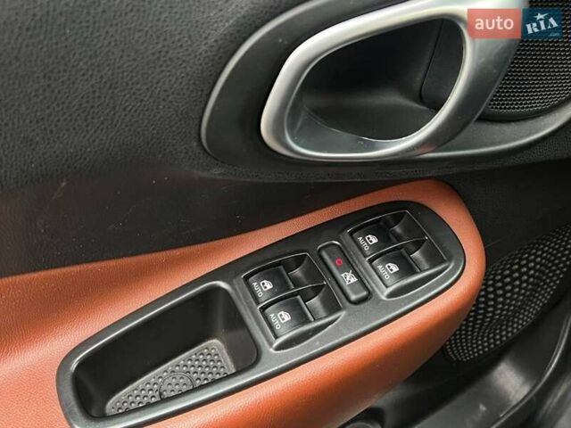 Зеленый Фиат 500L, объемом двигателя 1.37 л и пробегом 91 тыс. км за 10490 $, фото 23 на Automoto.ua