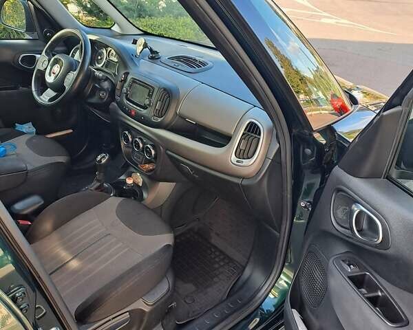 Зеленый Фиат 500L, объемом двигателя 1.37 л и пробегом 114 тыс. км за 10600 $, фото 10 на Automoto.ua