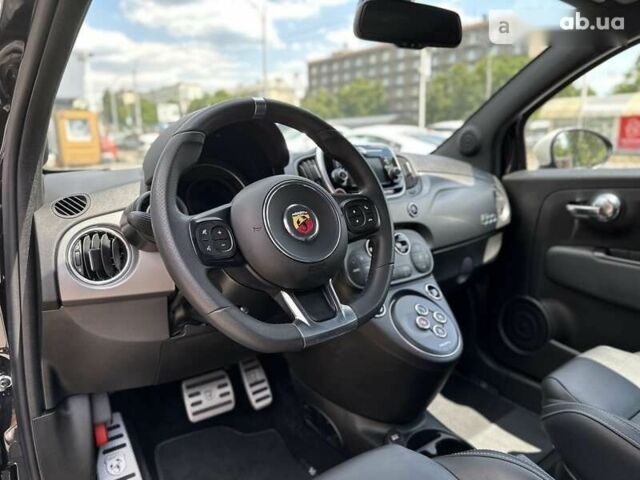 Фіат 595 Abarth, об'ємом двигуна 1.4 л та пробігом 37 тис. км за 19990 $, фото 28 на Automoto.ua