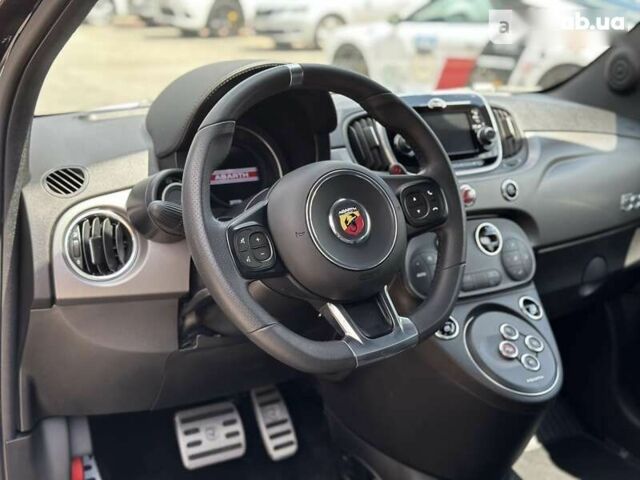 Фіат 595 Abarth, об'ємом двигуна 1.4 л та пробігом 37 тис. км за 19990 $, фото 29 на Automoto.ua