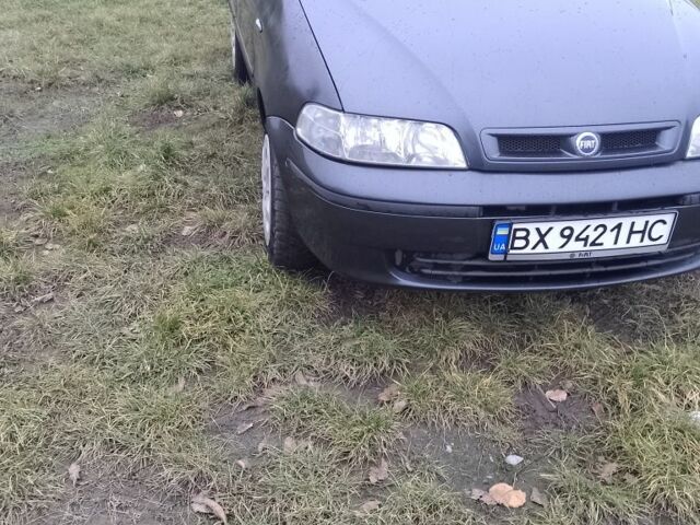 Черный Фиат Альбеа, объемом двигателя 1.2 л и пробегом 189 тыс. км за 2650 $, фото 1 на Automoto.ua