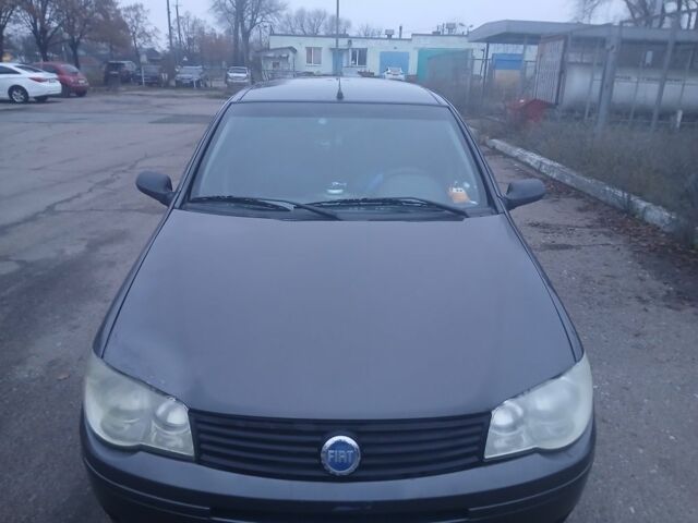 Сірий Фіат Альбеа, об'ємом двигуна 1.4 л та пробігом 2 тис. км за 2700 $, фото 1 на Automoto.ua