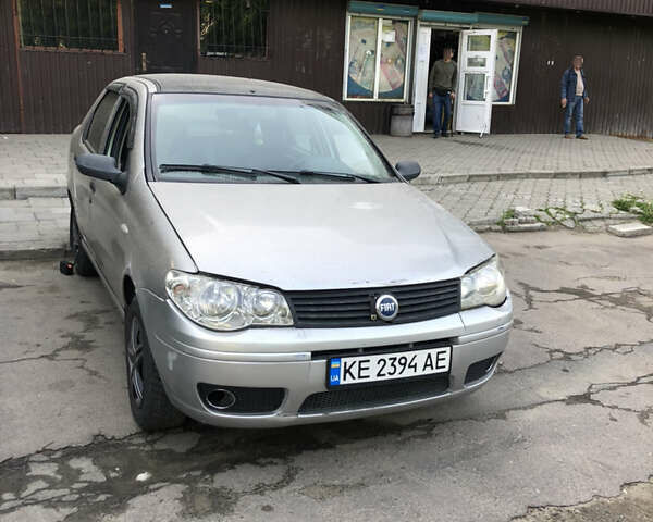 Сірий Фіат Альбеа, об'ємом двигуна 1.4 л та пробігом 337 тис. км за 2300 $, фото 1 на Automoto.ua