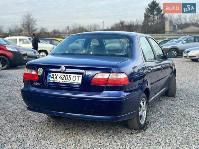 Синий Фиат Альбеа, объемом двигателя 1.37 л и пробегом 255 тыс. км за 3300 $, фото 3 на Automoto.ua