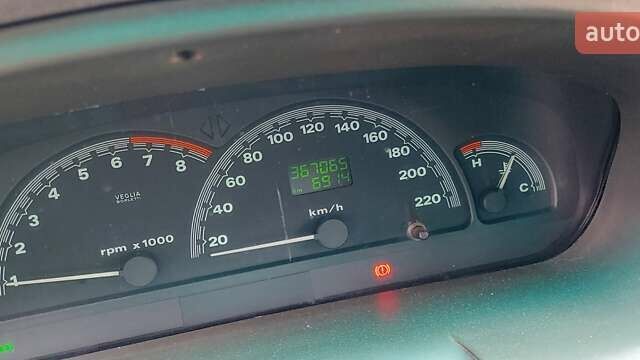 Білий Фіат Брава, об'ємом двигуна 1.58 л та пробігом 367 тис. км за 1700 $, фото 4 на Automoto.ua