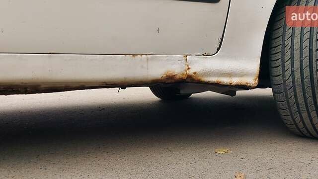 Білий Фіат Брава, об'ємом двигуна 1.58 л та пробігом 367 тис. км за 1700 $, фото 16 на Automoto.ua