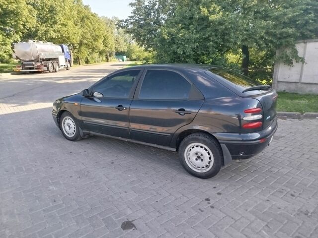 Черный Фиат Брава, объемом двигателя 1.6 л и пробегом 250 тыс. км за 1450 $, фото 2 на Automoto.ua