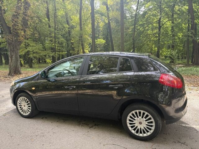 Черный Фиат Брава, объемом двигателя 1.6 л и пробегом 250 тыс. км за 4500 $, фото 13 на Automoto.ua