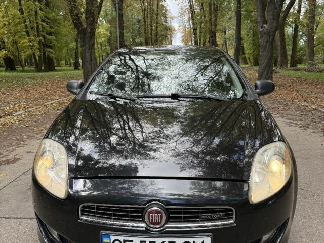 Черный Фиат Брава, объемом двигателя 1.6 л и пробегом 250 тыс. км за 4500 $, фото 3 на Automoto.ua