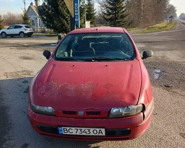 Красный Фиат Брава, объемом двигателя 1.4 л и пробегом 198 тыс. км за 1050 $, фото 6 на Automoto.ua