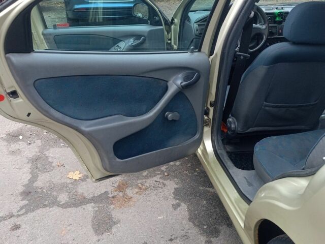 Серый Фиат Брава, объемом двигателя 1.4 л и пробегом 222 тыс. км за 1500 $, фото 6 на Automoto.ua