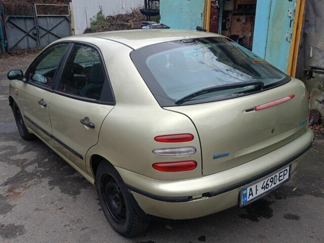 Серый Фиат Брава, объемом двигателя 1.4 л и пробегом 222 тыс. км за 1500 $, фото 1 на Automoto.ua