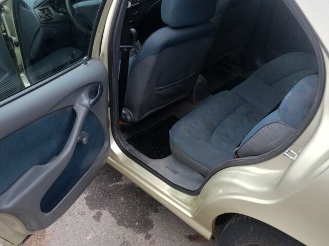 Серый Фиат Брава, объемом двигателя 1.4 л и пробегом 222 тыс. км за 1500 $, фото 3 на Automoto.ua