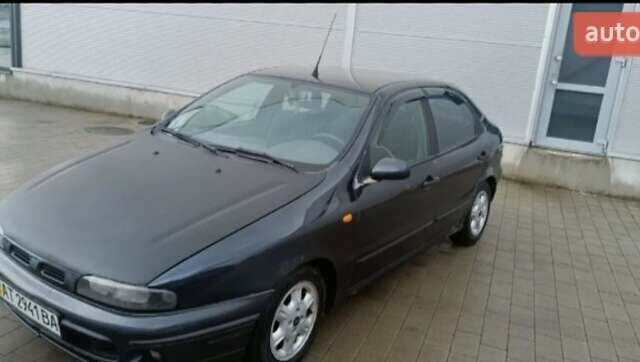 Синий Фиат Брава, объемом двигателя 1.8 л и пробегом 263 тыс. км за 1250 $, фото 3 на Automoto.ua