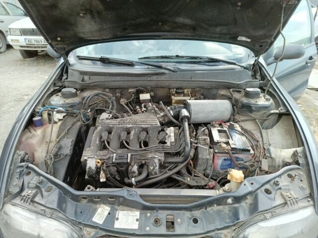 Синий Фиат Брава, объемом двигателя 1.6 л и пробегом 330 тыс. км за 594 $, фото 2 на Automoto.ua