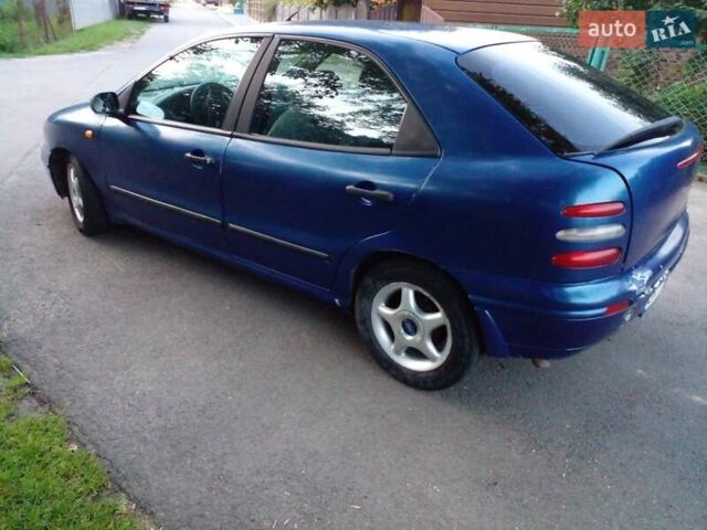 Синий Фиат Брава, объемом двигателя 1.6 л и пробегом 266 тыс. км за 1650 $, фото 4 на Automoto.ua