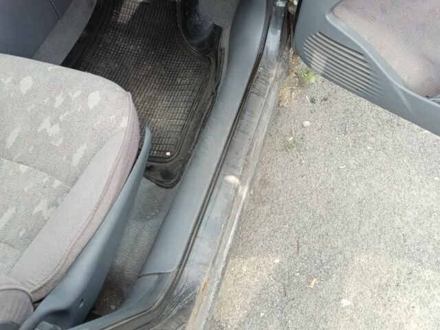 Синий Фиат Брава, объемом двигателя 1.6 л и пробегом 330 тыс. км за 594 $, фото 4 на Automoto.ua