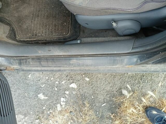 Синий Фиат Брава, объемом двигателя 1.6 л и пробегом 330 тыс. км за 594 $, фото 3 на Automoto.ua