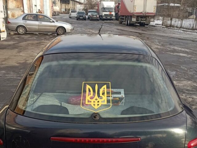Синій Фіат Брава, об'ємом двигуна 1.8 л та пробігом 120 тис. км за 1670 $, фото 5 на Automoto.ua