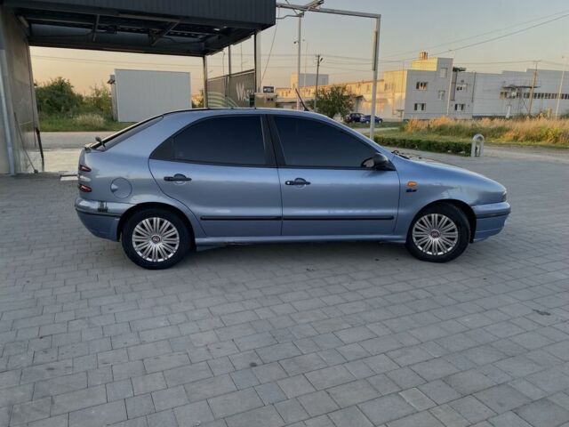 Синий Фиат Брава, объемом двигателя 0 л и пробегом 3 тыс. км за 900 $, фото 3 на Automoto.ua