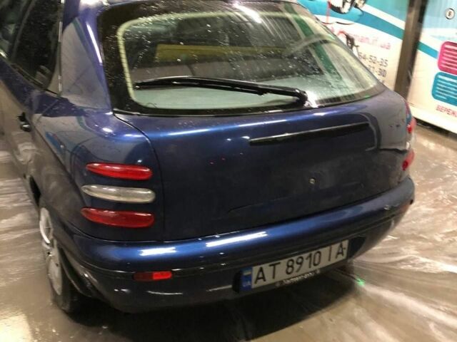 Синий Фиат Брава, объемом двигателя 1.3 л и пробегом 237 тыс. км за 1600 $, фото 2 на Automoto.ua