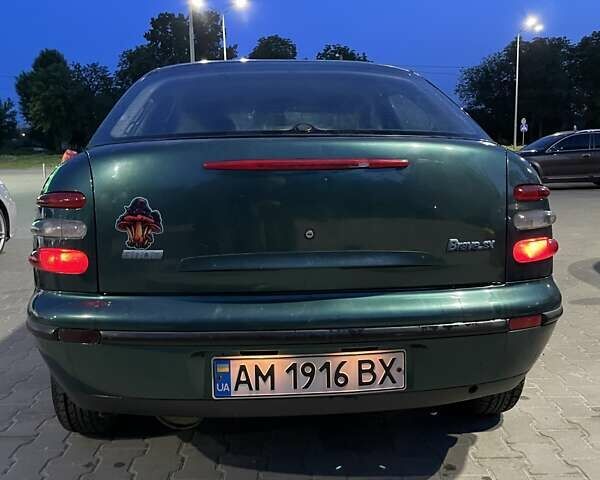 Зеленый Фиат Брава, объемом двигателя 1.6 л и пробегом 330 тыс. км за 2000 $, фото 4 на Automoto.ua