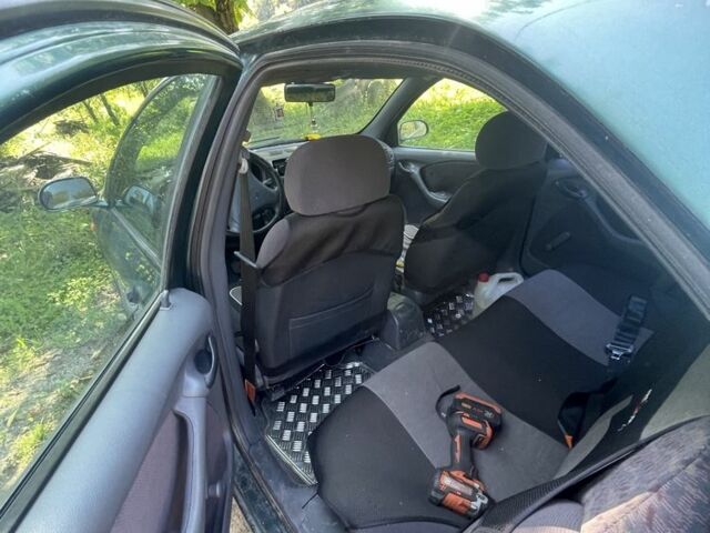 Зеленый Фиат Брава, объемом двигателя 1.7 л и пробегом 265 тыс. км за 1500 $, фото 6 на Automoto.ua