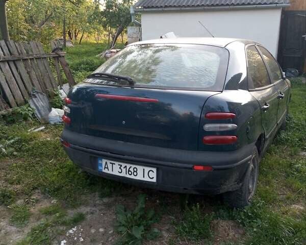 Зеленый Фиат Брава, объемом двигателя 1.4 л и пробегом 374 тыс. км за 1000 $, фото 1 на Automoto.ua