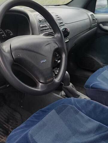 Зеленый Фиат Брава, объемом двигателя 1.4 л и пробегом 284 тыс. км за 1135 $, фото 2 на Automoto.ua