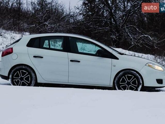 Білий Фіат Браво, об'ємом двигуна 1.37 л та пробігом 196 тис. км за 4550 $, фото 5 на Automoto.ua
