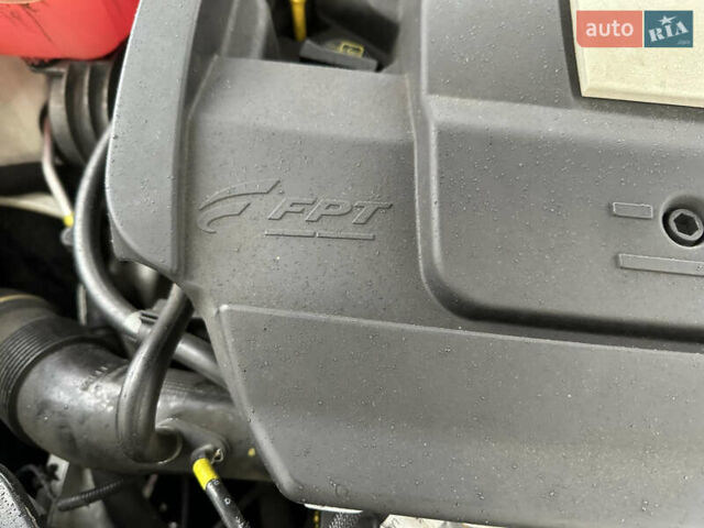 Белый Фиат Браво, объемом двигателя 1.4 л и пробегом 163 тыс. км за 2750 $, фото 12 на Automoto.ua