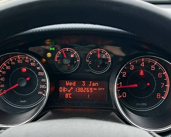 Бежевый Фиат Браво, объемом двигателя 1.37 л и пробегом 138 тыс. км за 6000 $, фото 11 на Automoto.ua