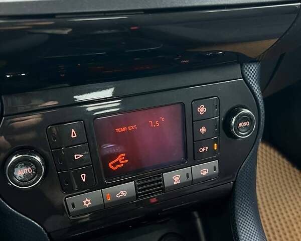 Бежевый Фиат Браво, объемом двигателя 1.37 л и пробегом 138 тыс. км за 6000 $, фото 9 на Automoto.ua