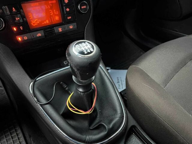 Черный Фиат Браво, объемом двигателя 1.4 л и пробегом 219 тыс. км за 4440 $, фото 12 на Automoto.ua