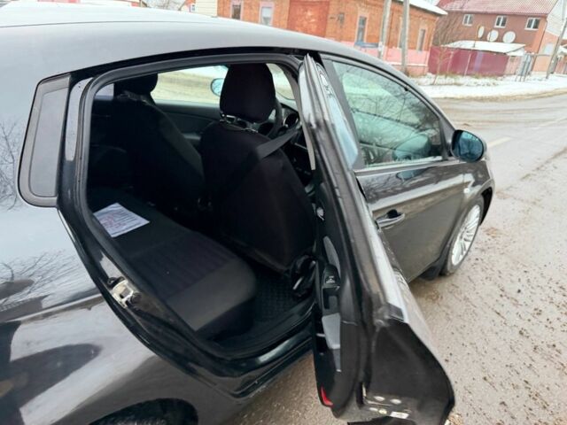 Чорний Фіат Браво, об'ємом двигуна 1.4 л та пробігом 213 тис. км за 2950 $, фото 8 на Automoto.ua