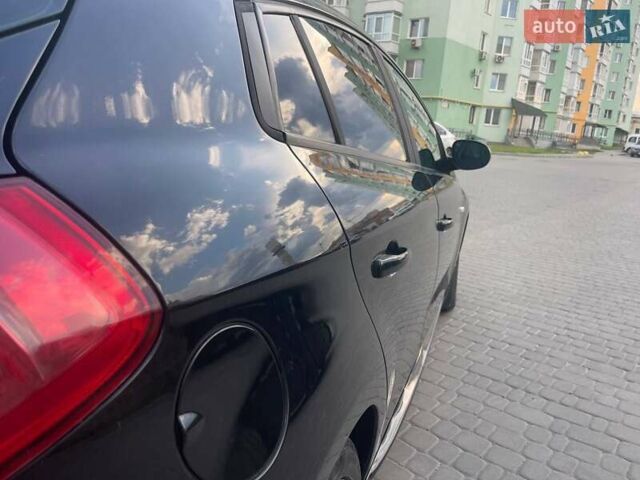 Чорний Фіат Браво, об'ємом двигуна 1.37 л та пробігом 180 тис. км за 5600 $, фото 2 на Automoto.ua