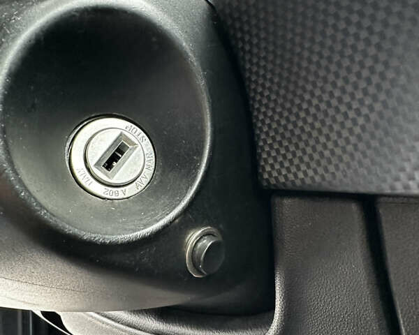 Черный Фиат Браво, объемом двигателя 1.6 л и пробегом 186 тыс. км за 5500 $, фото 32 на Automoto.ua