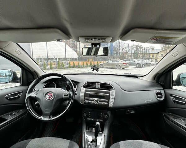 Черный Фиат Браво, объемом двигателя 1.6 л и пробегом 186 тыс. км за 5500 $, фото 31 на Automoto.ua
