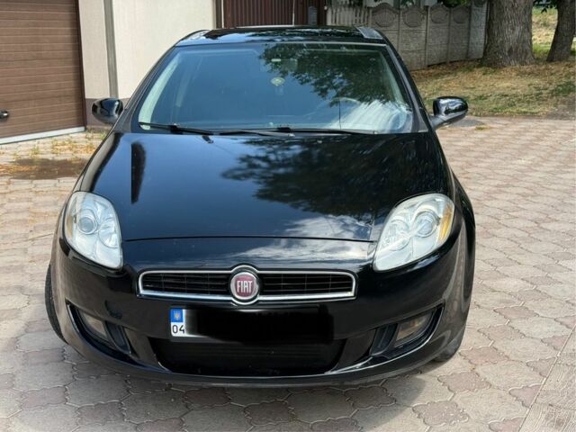 Черный Фиат Браво, объемом двигателя 1.4 л и пробегом 380 тыс. км за 4000 $, фото 1 на Automoto.ua