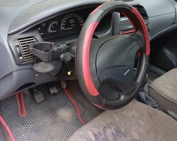 Фіат Браво 1996 у Бориславе на Automoto.ua Червоний Фіат Браво, об'ємом двигуна 1.4 л та пробігом 313 тис. км за 2000 $, фото 5 на Automoto.ua