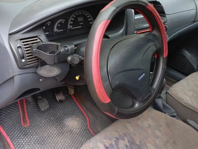 Фіат Браво 1996 у Бориславе на Automoto.ua Червоний Фіат Браво, об'ємом двигуна 1.4 л та пробігом 313 тис. км за 2000 $, фото 6 на Automoto.ua