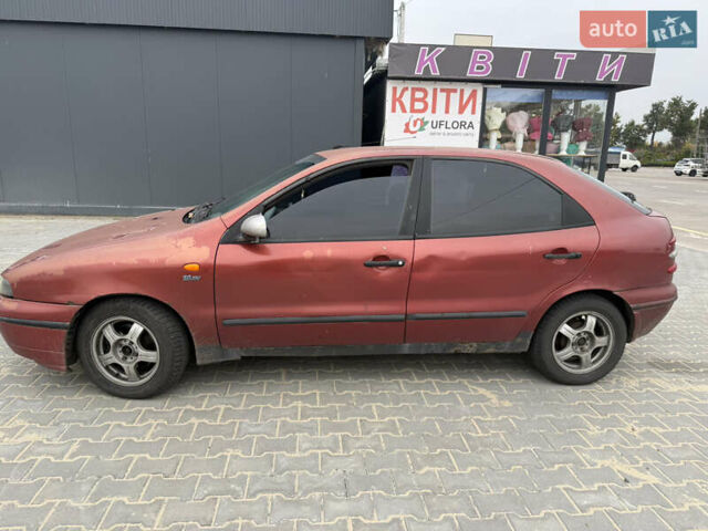 Красный Фиат Браво, объемом двигателя 1.6 л и пробегом 260 тыс. км за 1250 $, фото 3 на Automoto.ua