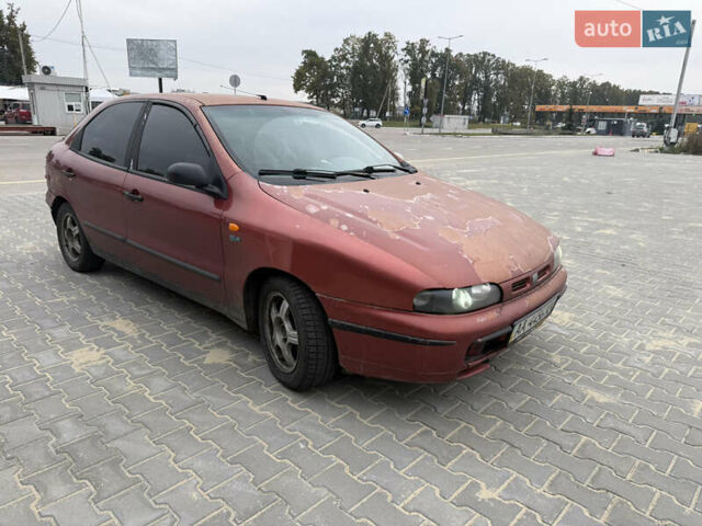 Красный Фиат Браво, объемом двигателя 1.6 л и пробегом 260 тыс. км за 1250 $, фото 2 на Automoto.ua