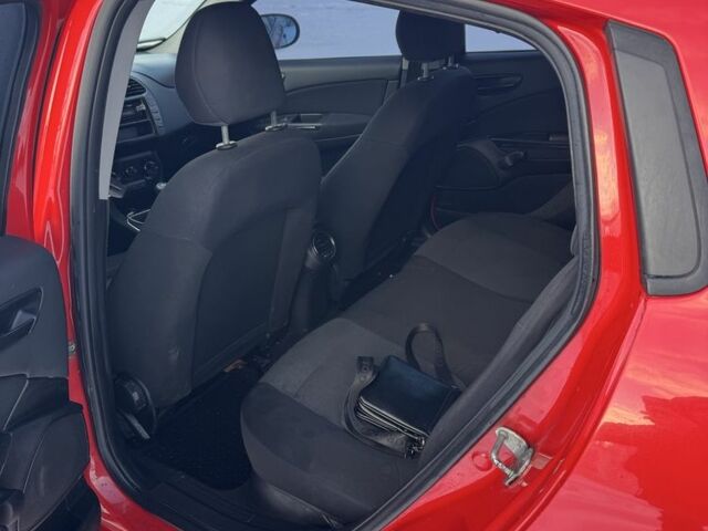 Червоний Фіат Браво, об'ємом двигуна 1.4 л та пробігом 320 тис. км за 4200 $, фото 6 на Automoto.ua