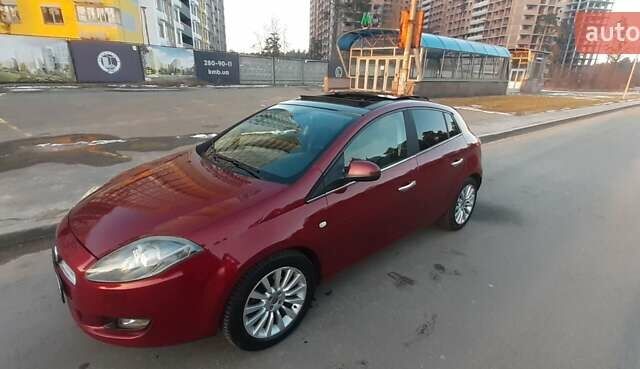 Красный Фиат Браво, объемом двигателя 1.6 л и пробегом 173 тыс. км за 7500 $, фото 4 на Automoto.ua
