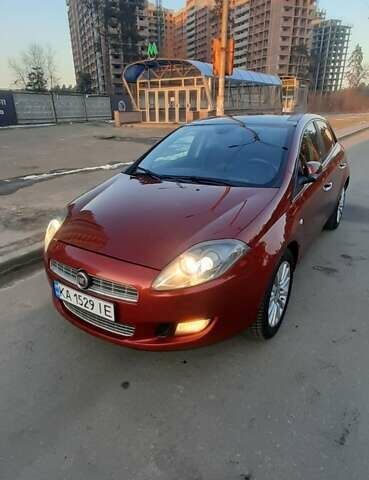 Красный Фиат Браво, объемом двигателя 1.6 л и пробегом 173 тыс. км за 7500 $, фото 24 на Automoto.ua